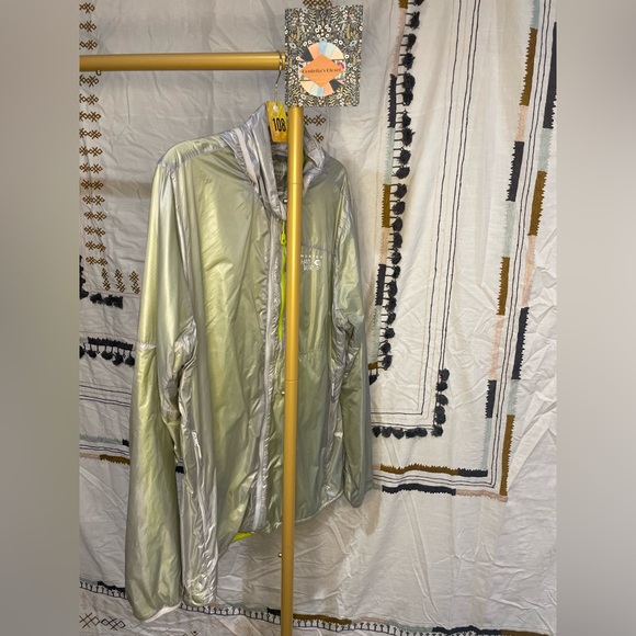 Mountain Hardwear Other - 🎀SOLD!🎀 #108 Cordelia’s Closet Live Show Unlisted Item